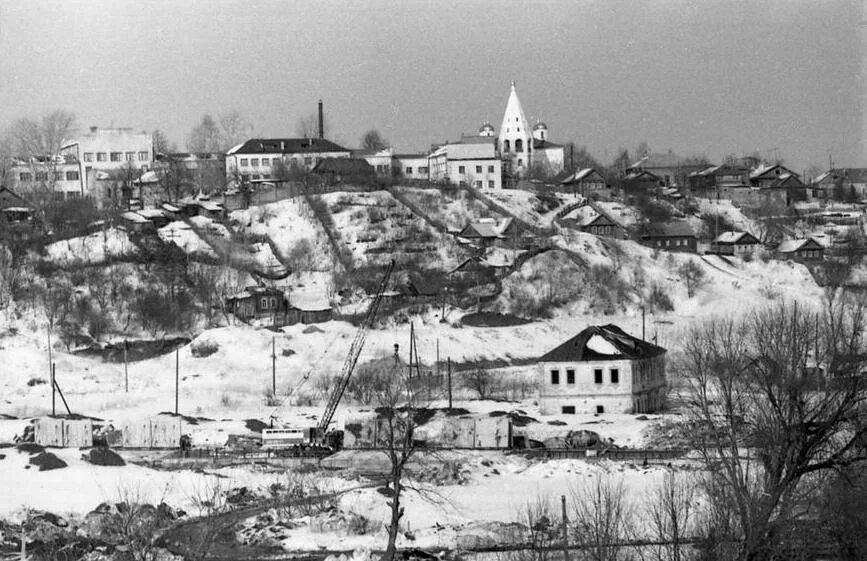 Дом крестьянина чебоксары. Эторетро чебоксары. Залив чебоксары 1960. Старые чебоксары. Квартал старый город чебоксары.