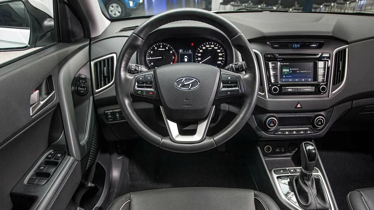 Hyundai creta расход. Hyundai Creta 1 салон. Хендай Крета 2017.