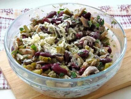Салаты с мясом огурцами фасолью