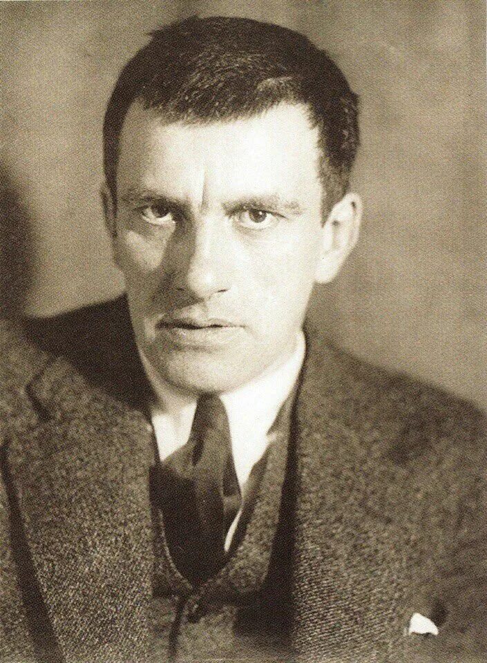 Маяковский. Владимир Маяковский. Владимир Владимирович Маяковский (1893—1930). Владимир Маяковский писатель. Маяковский 1923.