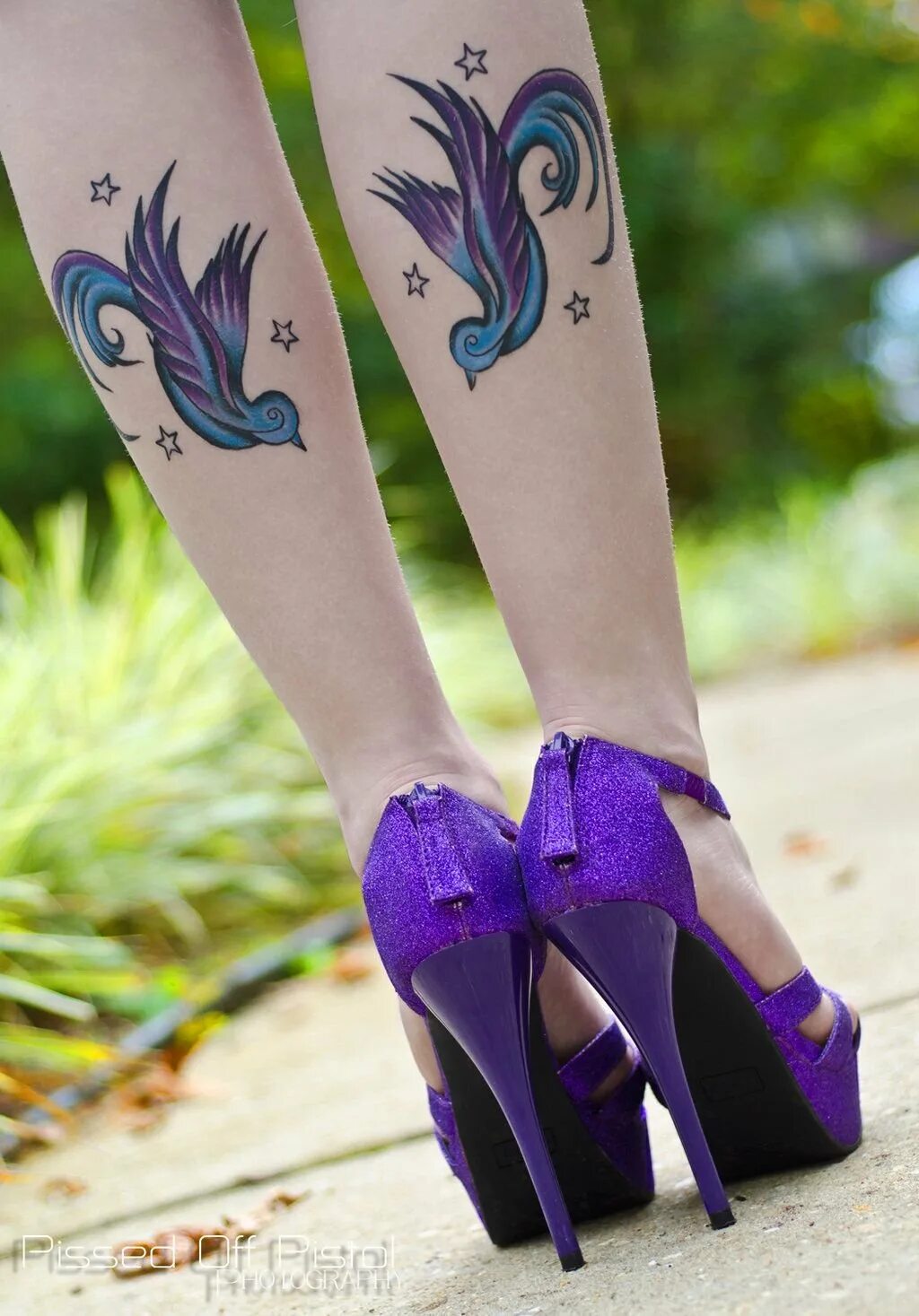 Тату на икре для девушек. Тату на ноге для девушек. Тату на икре женские. Тату наикрк для девушек. Тату на голени.