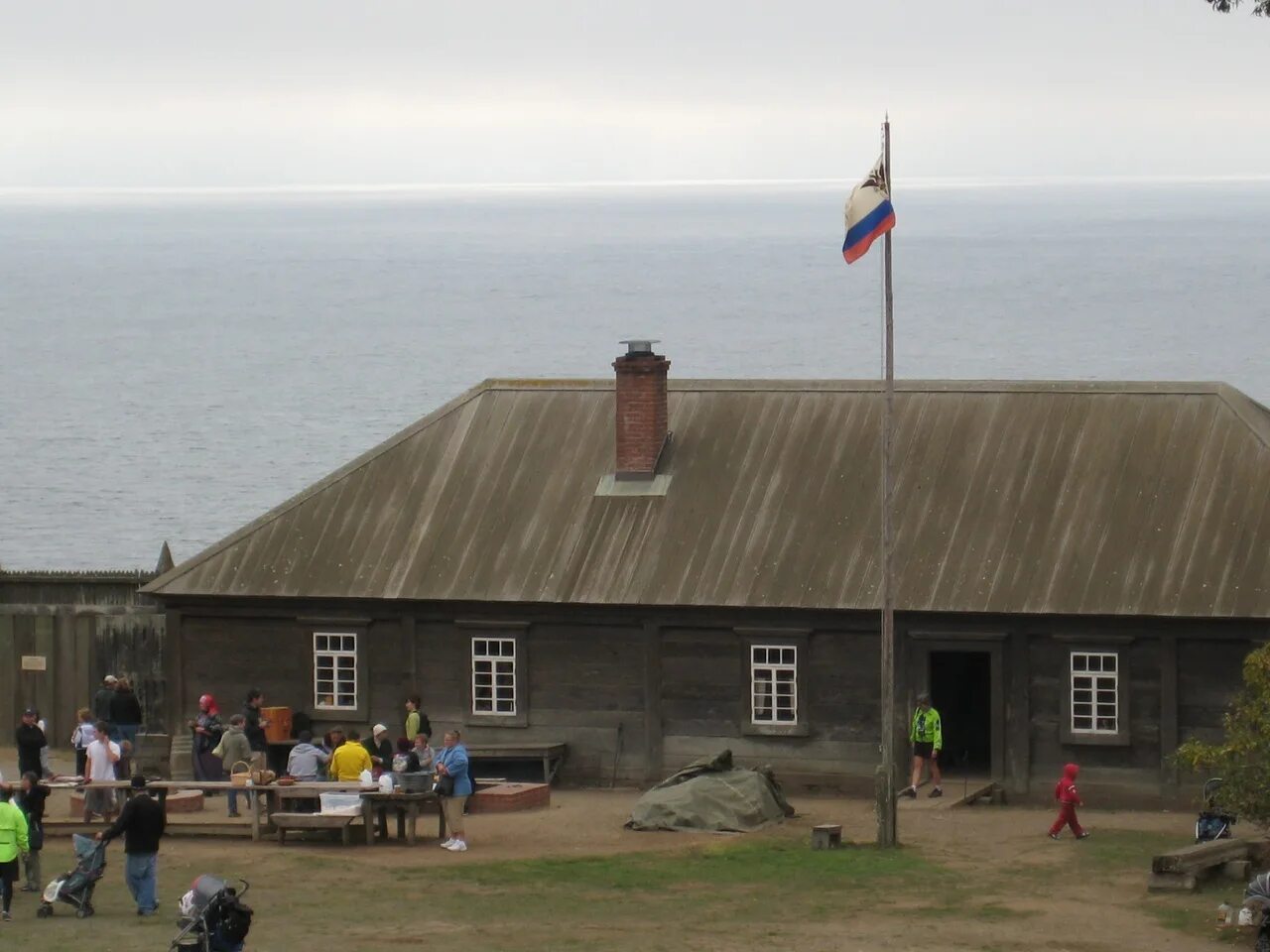 а. русское поселение форт-росс в калифорнии. форт росс аляска. первый русский в сша. григорий шелихов поселения на аляске.