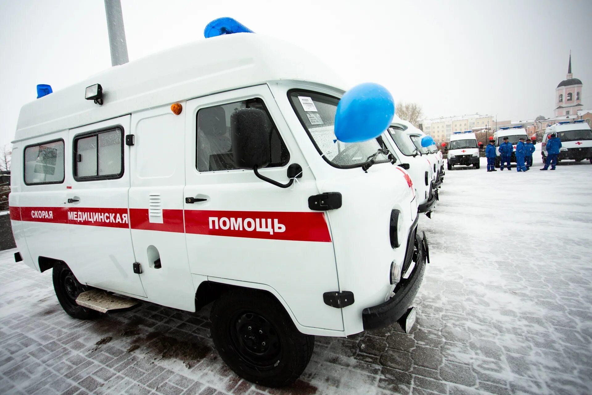 Томская машина скорой помощи. Автомобили скорой медицинской помощи в Липецкой области. Номер скорой помощи Томск. Номер скорой томск