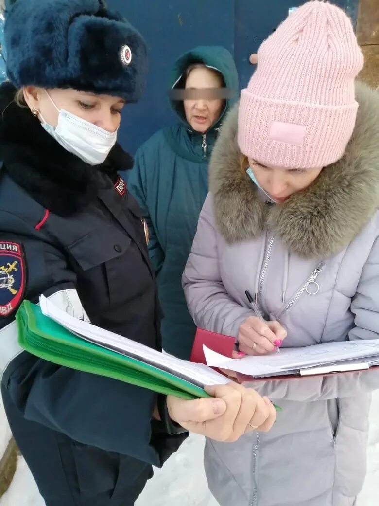 Рейд гибдд и приставов. Красноармейская 17 ирбит. Ирбит. Судебные приставы ирбит. Пристав уварова долгопрудный.