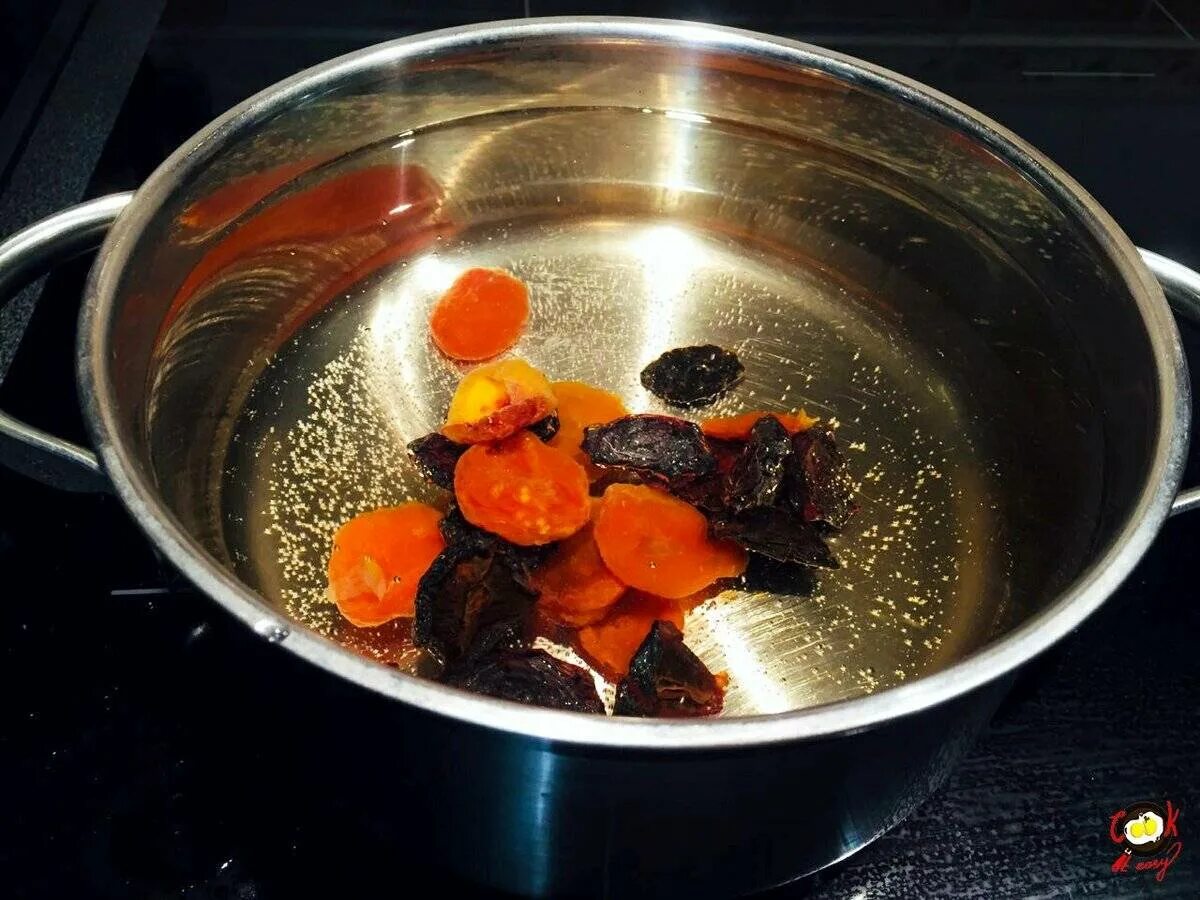 Сколько варить компот из кураги