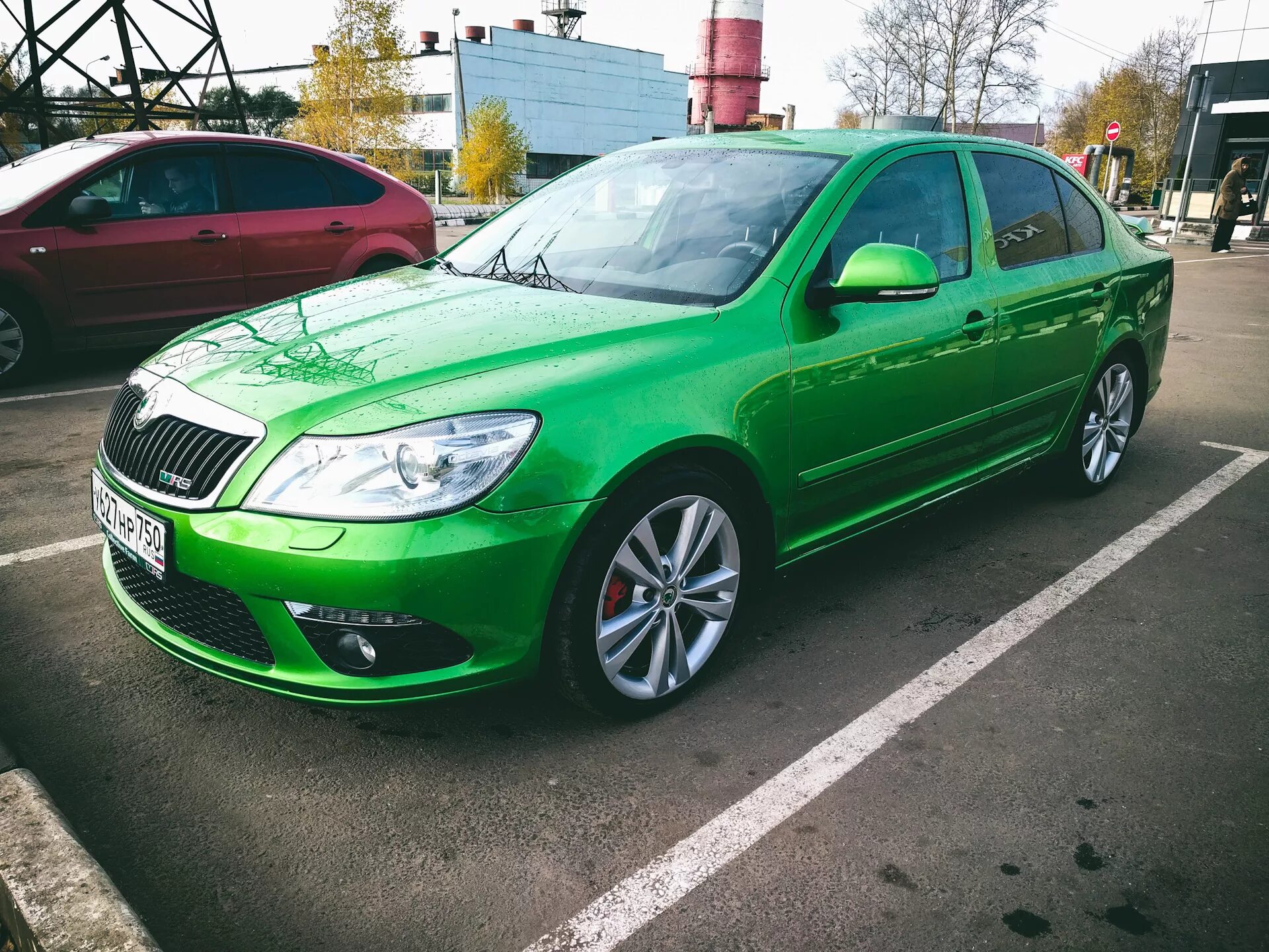 Skoda Octavia a5 на стиле. Skoda Octavia a5 RS Green. Шкода а5 купить спб