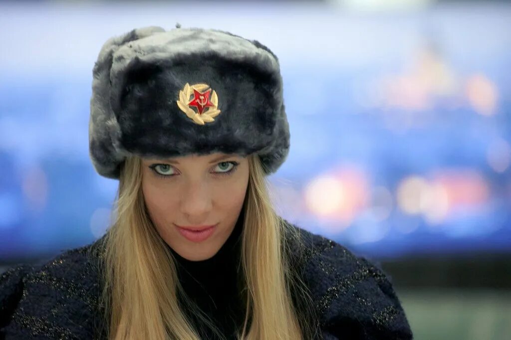 Меховая шапка на прозрачном фоне для фотошопа. Шапка ушанка мужская. Шапка ушанка мужская армейская ссср. Флешмоб шапки ушанки. Мужская норковая шапка на прозрачном фоне.