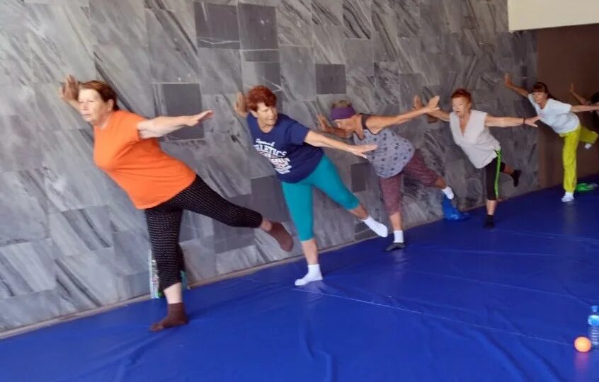 Полет арсеньев. Плавательный бассейн полёт арсеньев. Спорт школа полет арсеньев. Полет арсеньев. Спорткомплекс полет арсеньев.