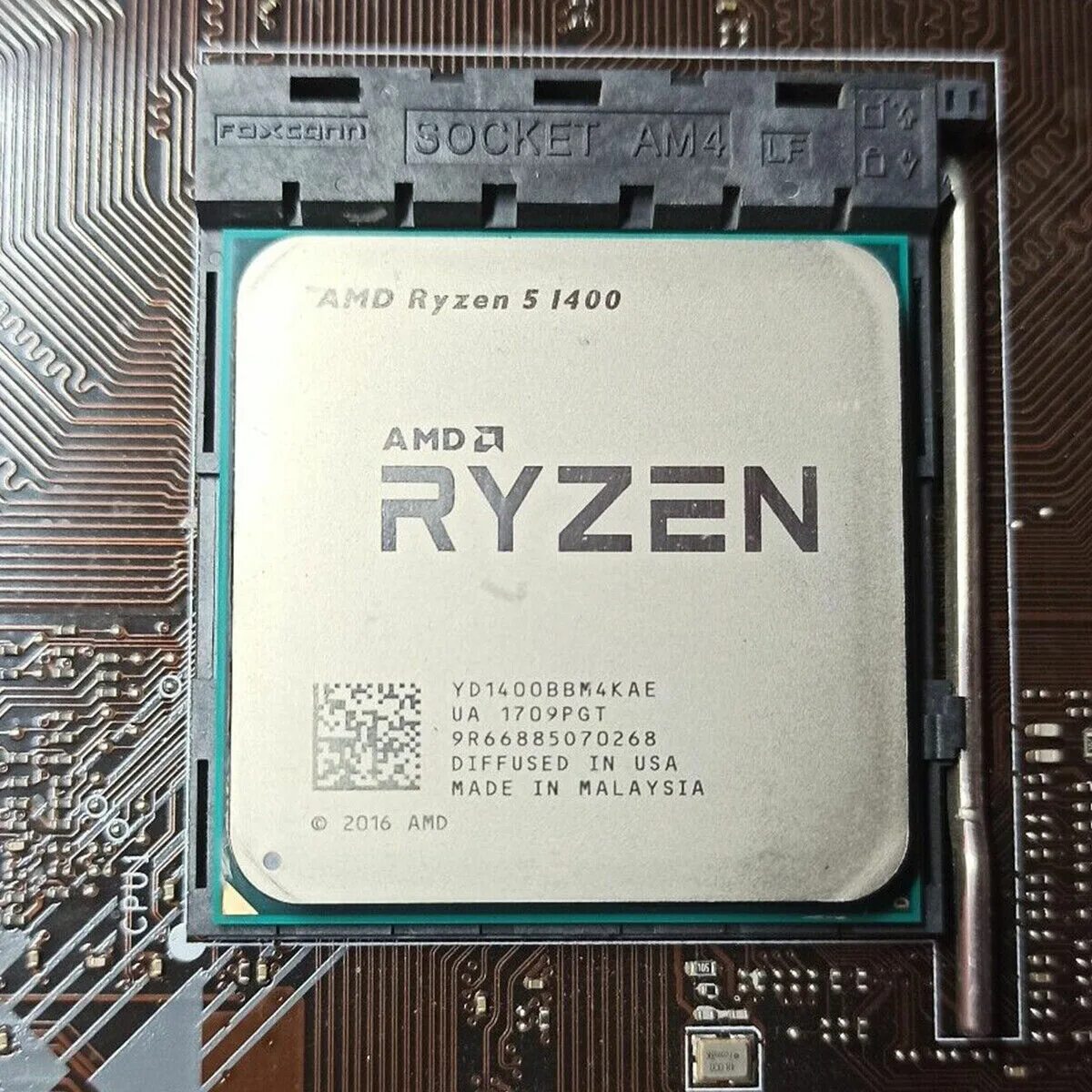 Ryzen 5 1400. Apr-1400 Core.