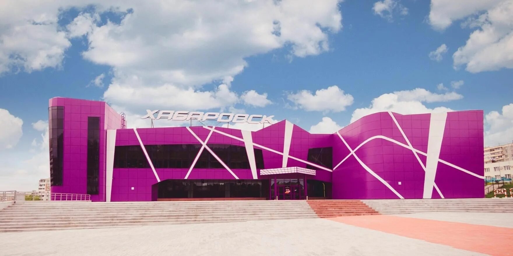 Киноафиша хабаровск 2024. Киноафиша хабаровск 2024. Киноафиша хабаровск. Кинотеатр голливуд хабаровск синий зал. Меридианы тихого.