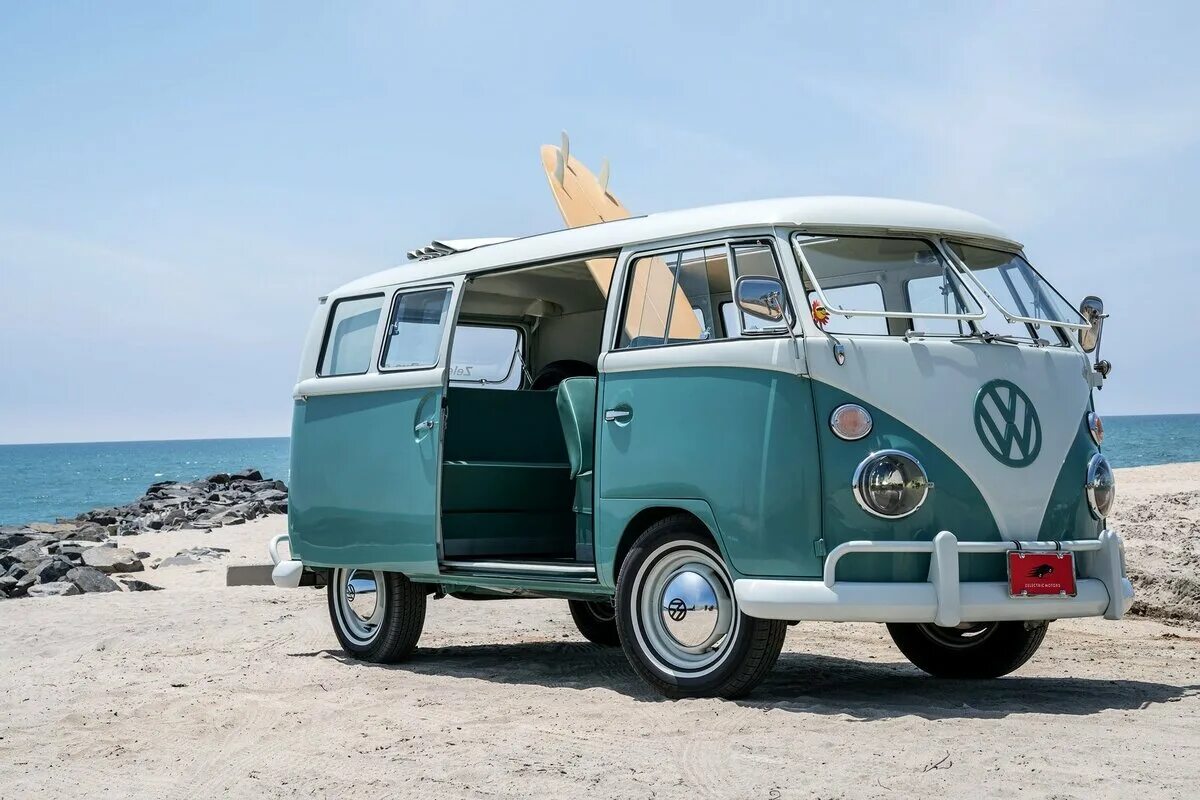 Микроавтобус Фольксваген т1. Фольксваген Транспортер т1. Минивэн Volkswagen Microbus. Фольксваген Комби минибус. Volkswagen автобус