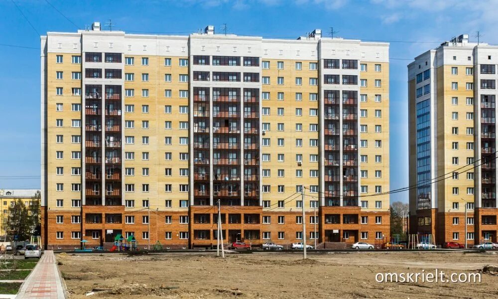 Квартира в жк в омске. Трест 4 Омск. ЖК серебряный берег Омск. Омск красный путь 103 к 4. Красный путь новостройки.