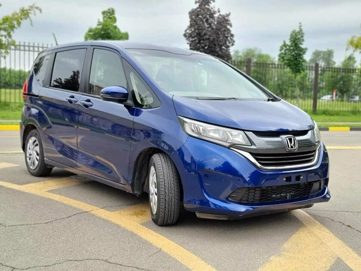 Honda freed 2017. Honda freed 2 поколение. Хонда Фрид 2 2 поколение. Хонда Фрид 2016 года. Хонда фрид 2 купить