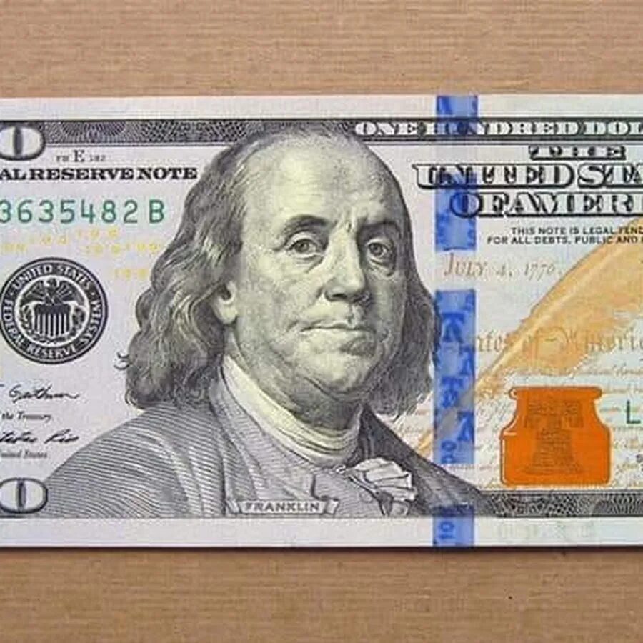 10 долларов кто изображен. Бенджамин Франклин на 100 долларах.