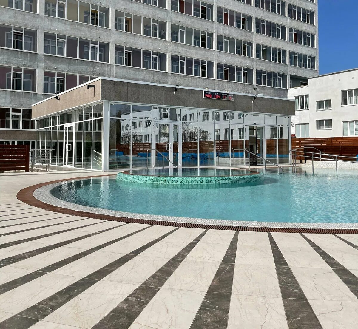 Санаторий урал хомутинино. Спа курорты на урале. Санаторий урал хомутинино термальный бассейн. Санаторий урал термальный бассейн. Горячая урал.