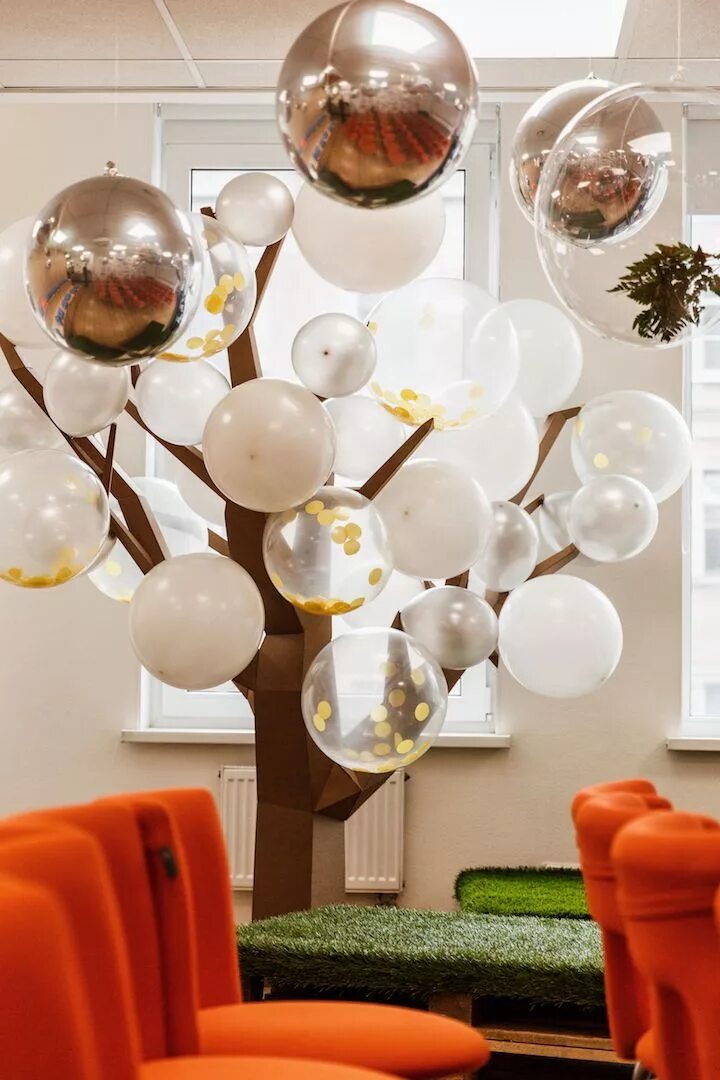 Идеи с шарами. Стильные шары. Стильный декор воздушными шарами. Стильные украшения для праздника. Идеи украшения воздушными шарами.