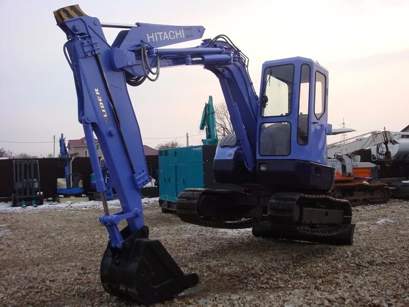 трактор kioti nx. рюкзак nordway scout 30. Hitachi ex55ur 1999г. экскаватор ех55ur. Hitachi ex55ur-3.