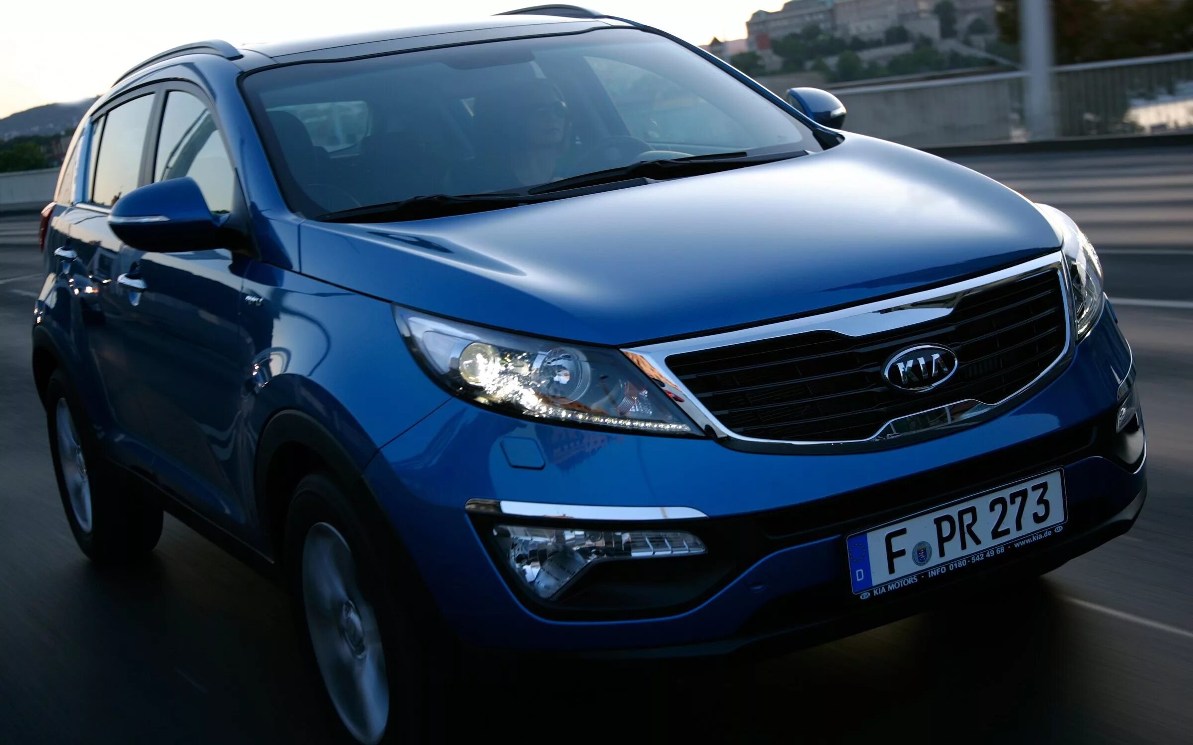 Kia sportage 2015 оранжевая. Спортейдж 3 цвета. Kia sportage 3. Киа спортейдж синий. Киа спортейдж 2011.