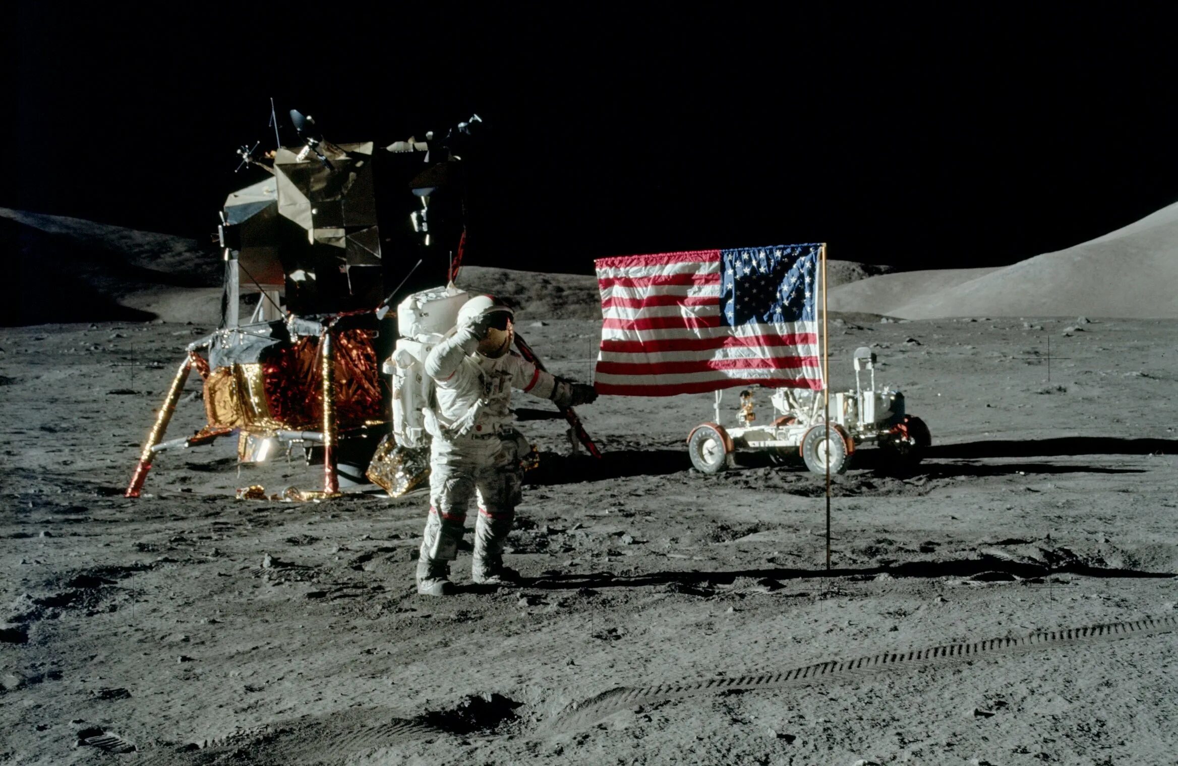 Есть ли на луне. Аполлон 17 на Луне. Аполлон 17 полет на луну. Аполлон 17 последние люди на Луне. Фото астронавтов на Луне Аполлон 17.