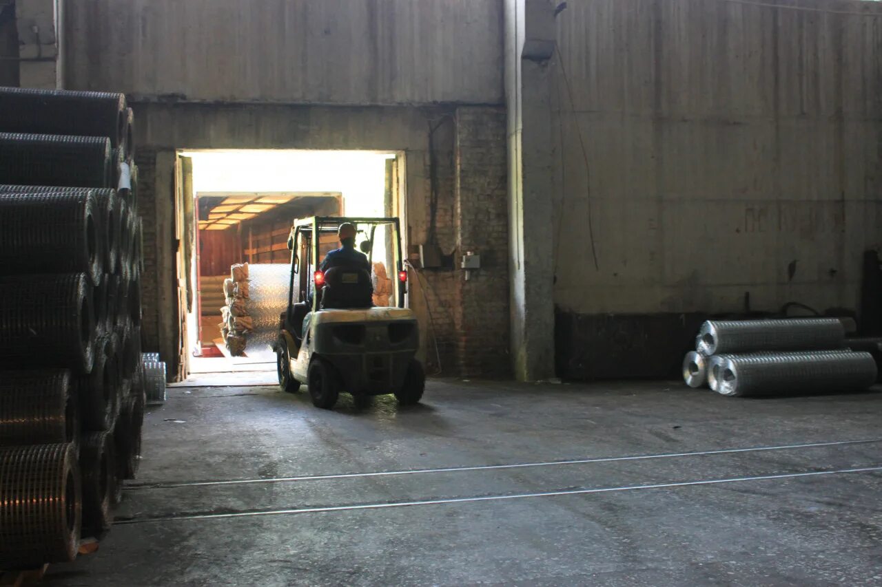 докер-механизатор ржд. автокран palfinger manipulator truck. охрана труда при погрузочно-разгрузочных работах. докер-механизатор это профессия. машинист погрузочно разгрузочных работ.