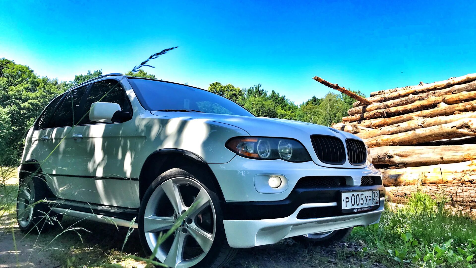 BMW x5 e53 White. БМВ х5 е53 белый. BMW e53 белый. BMW x5 e53 128 стиль. Купить бмв х5 в московской области