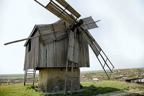 Мельница там
