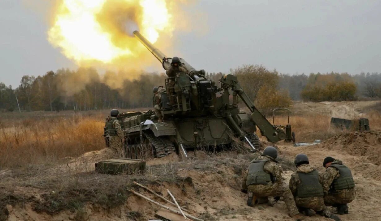 Артиллеристы открывают рот. Украина обстреливает ДНР артиллерия. Артиллерия Украины. Артиллерия ВСУ. Артиллерия на Донбассе.