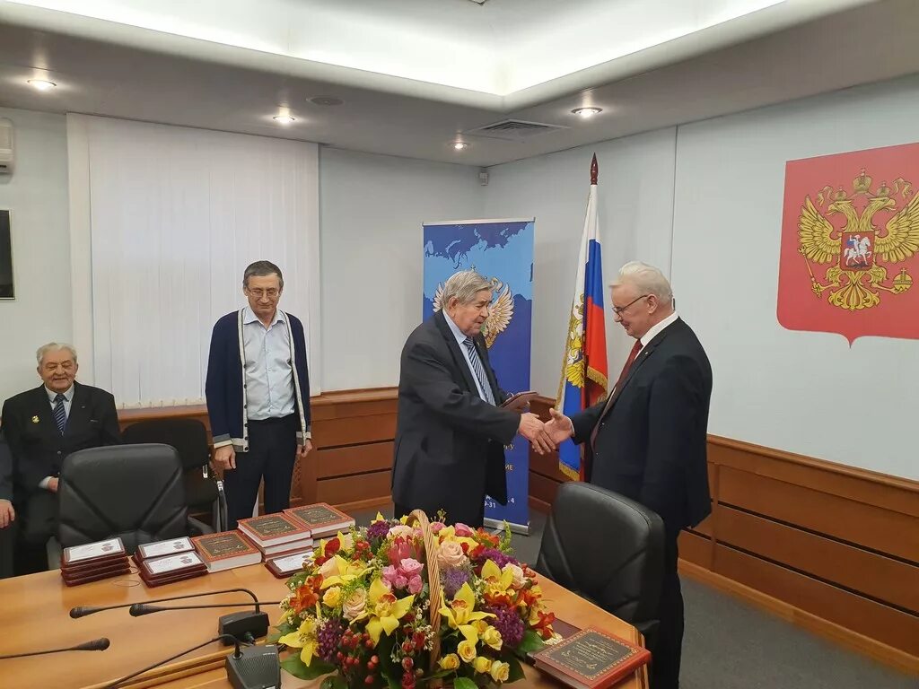 Северо-уральское управление ростехнадзора. Кошкина. Ростехнадзор екатеринбург. Белов владимир иванович ростехнадзор. Центральная мту ростех.