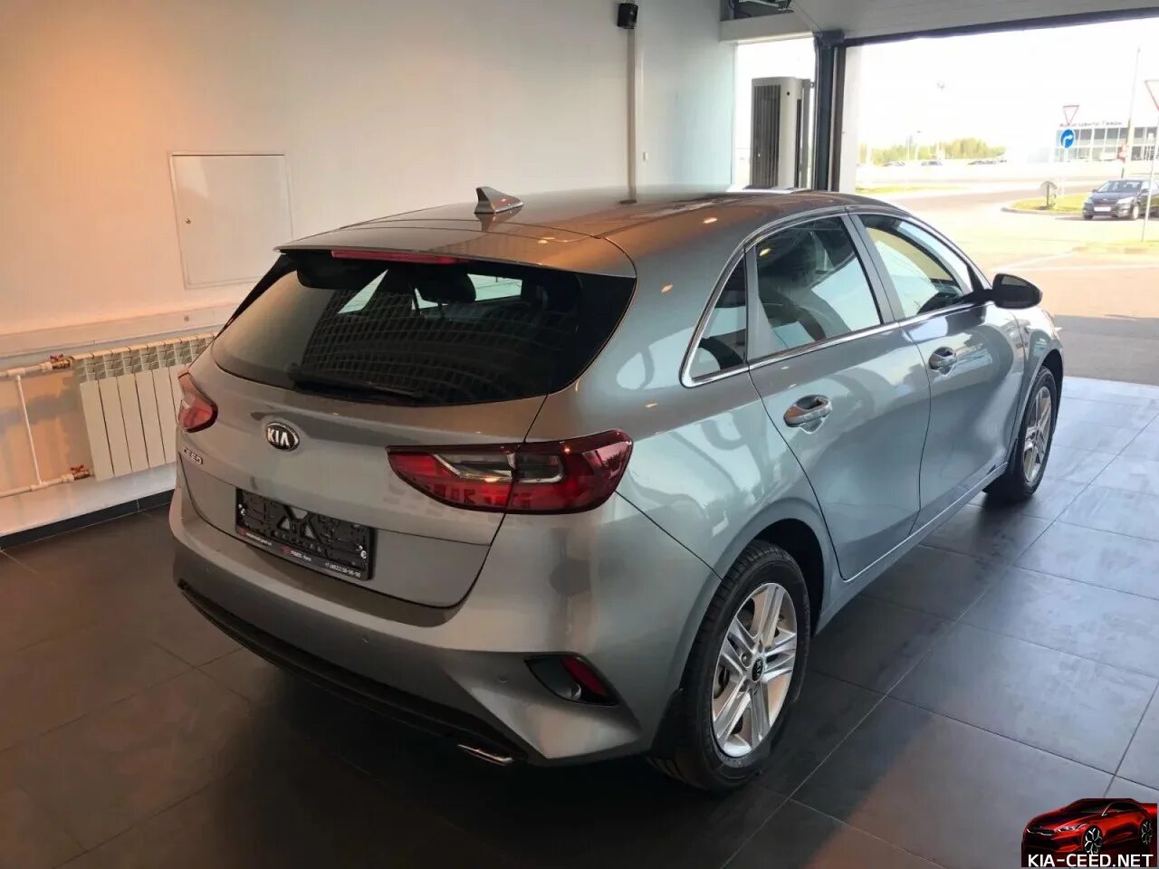 Сид сд. Kia Ceed Lunar Silver. Kia Ceed SW Lunar Silver. Kia Ceed CD 2018. Lunar Silver Ceed SW.