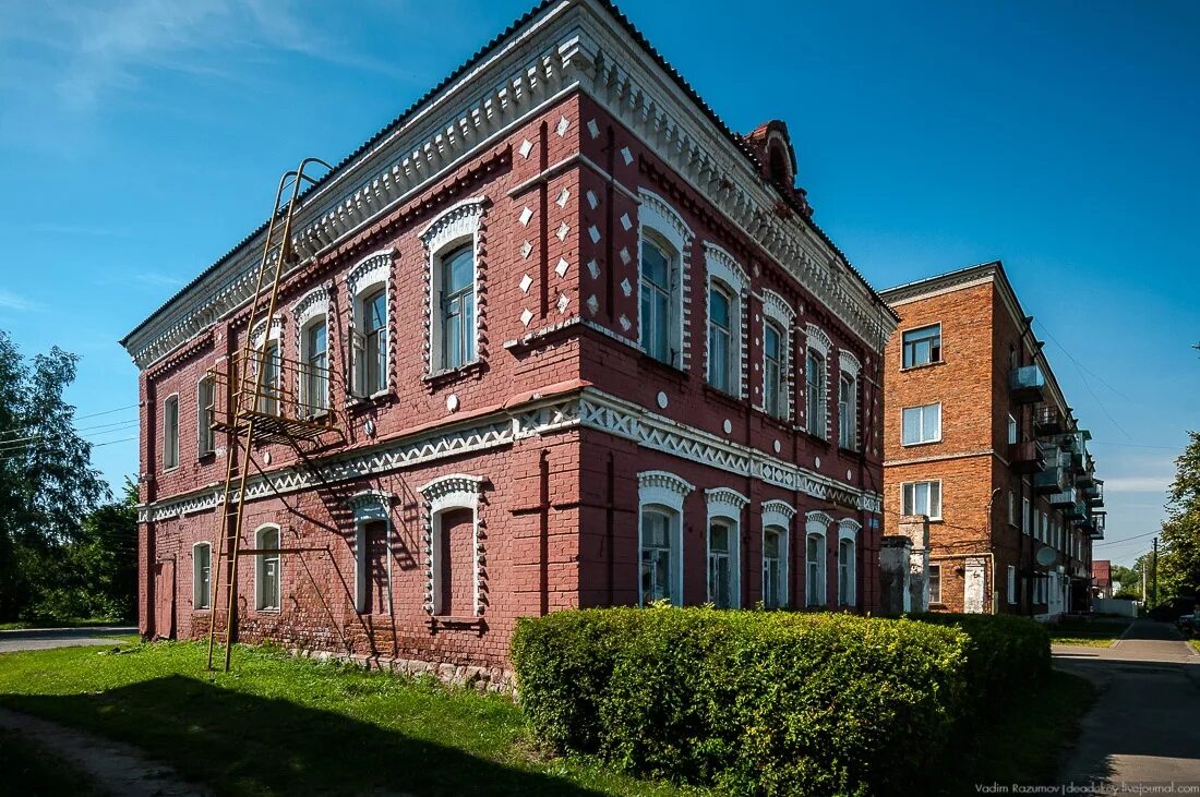 Павловский посад (павлово-посадский район. Историко-художественный музей павловский посад. В маленьком городе павлово посаде. Памятник быковский павлово посад. Город павловский посад (павловский посадский район).