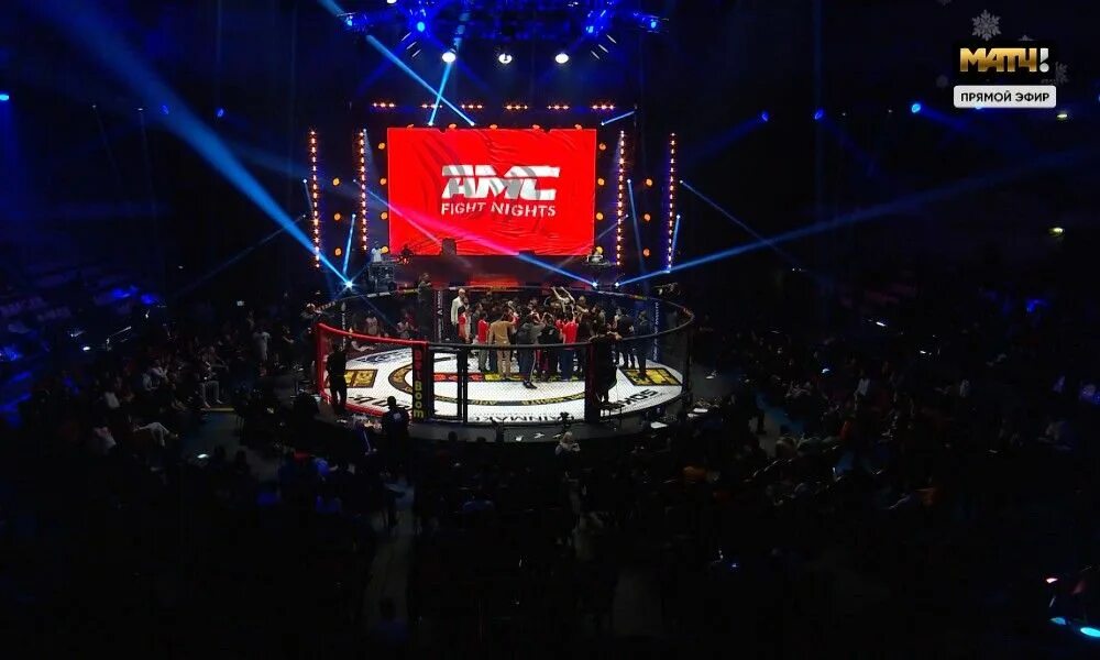 Прямая трансляция amc fight. AMC Fight Nights. Прямой эфир АМС. AMC прямой эфир. Матч ТВ прямой эфир АМС файт най.