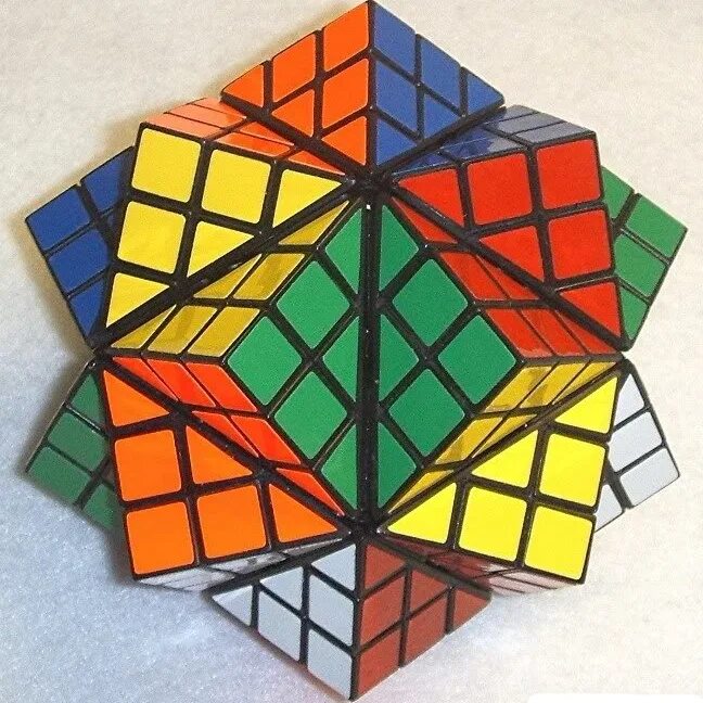 Странный кубик хср кому отдать. Головоломка шестиугольник кубик рубик. Кубик Рубика восьмигранник. Кубик Рубика 18x18. Сложные кубики рубики.