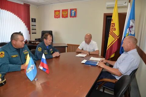 Начальник казенного учреждения