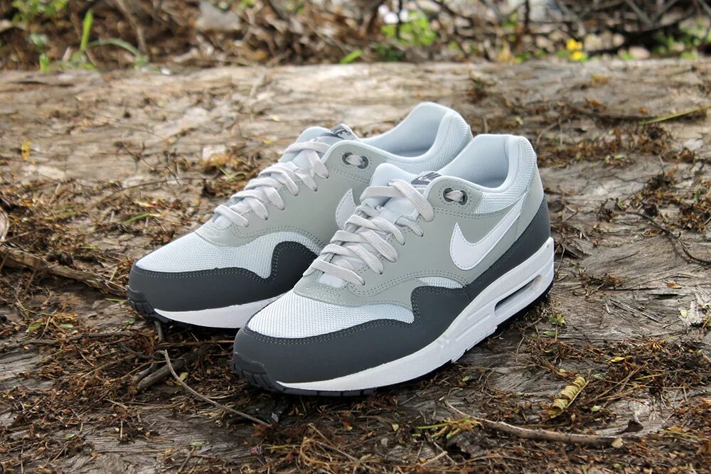 Nike Air Max 1 Grey. Nike Air Max 1 серые. Nike Air Max 1 Wolf Grey. Nike Air Max 1 черно серый.