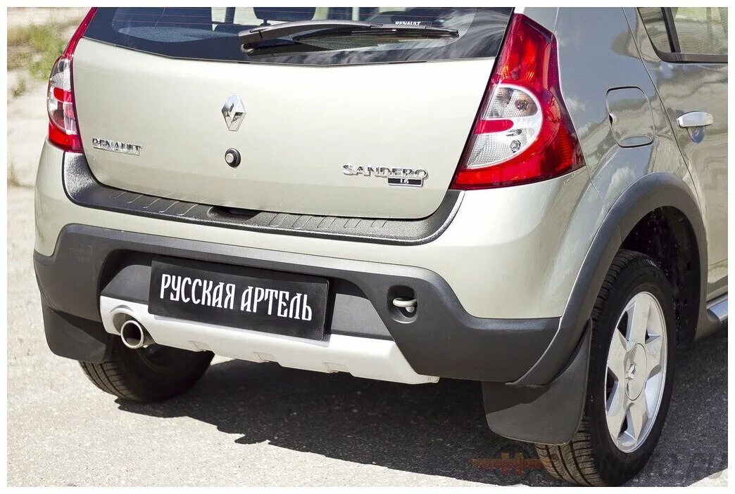 Бампер renault sandero stepway. Sandero Stepway накладка заднего бампера. Renault Sandero 1 задний бампер. Задний бампер Рено Сандеро степвей 1. Накладка бампера Renault Sandero Stepway 2.