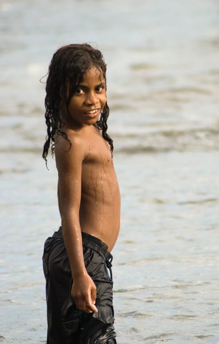 Cute ebony. Пляж для мальчиков в Африке. Эбони бойс. Black boy Beach. Imgsru Kevin.