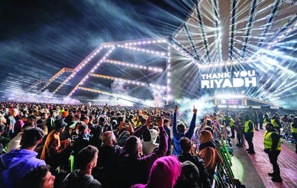 Soundstorm festival 2024. Культура сингапура. Фестиваль в саудовской аравии. Soundstorm festival 2024. Фестиваль электронной музыки в горах.