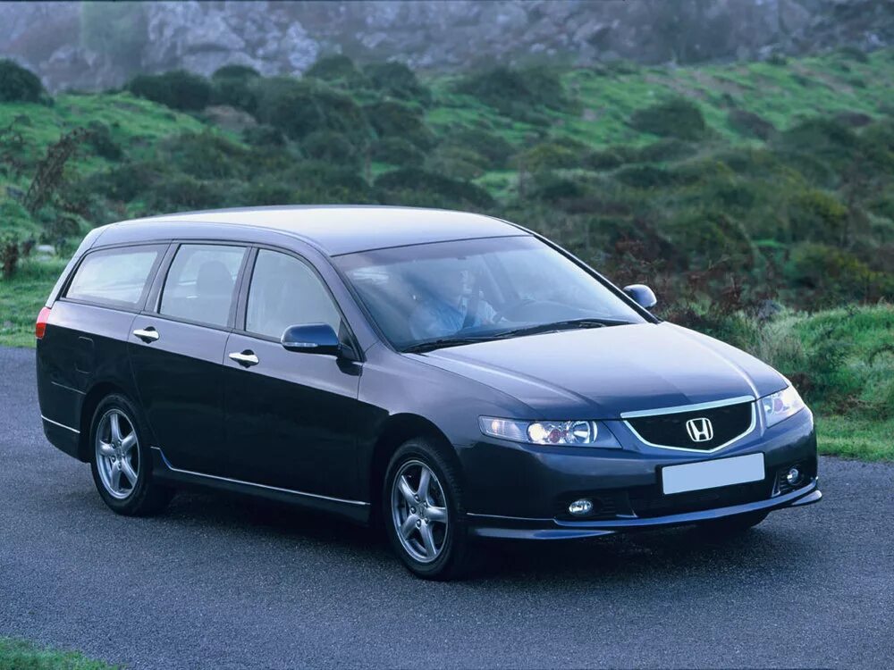 Хонда универсал. Honda Accord 7 универсал. Honda Accord 2003 универсал. Honda Accord Wagon 2002. Honda Accord 7 Wagon.