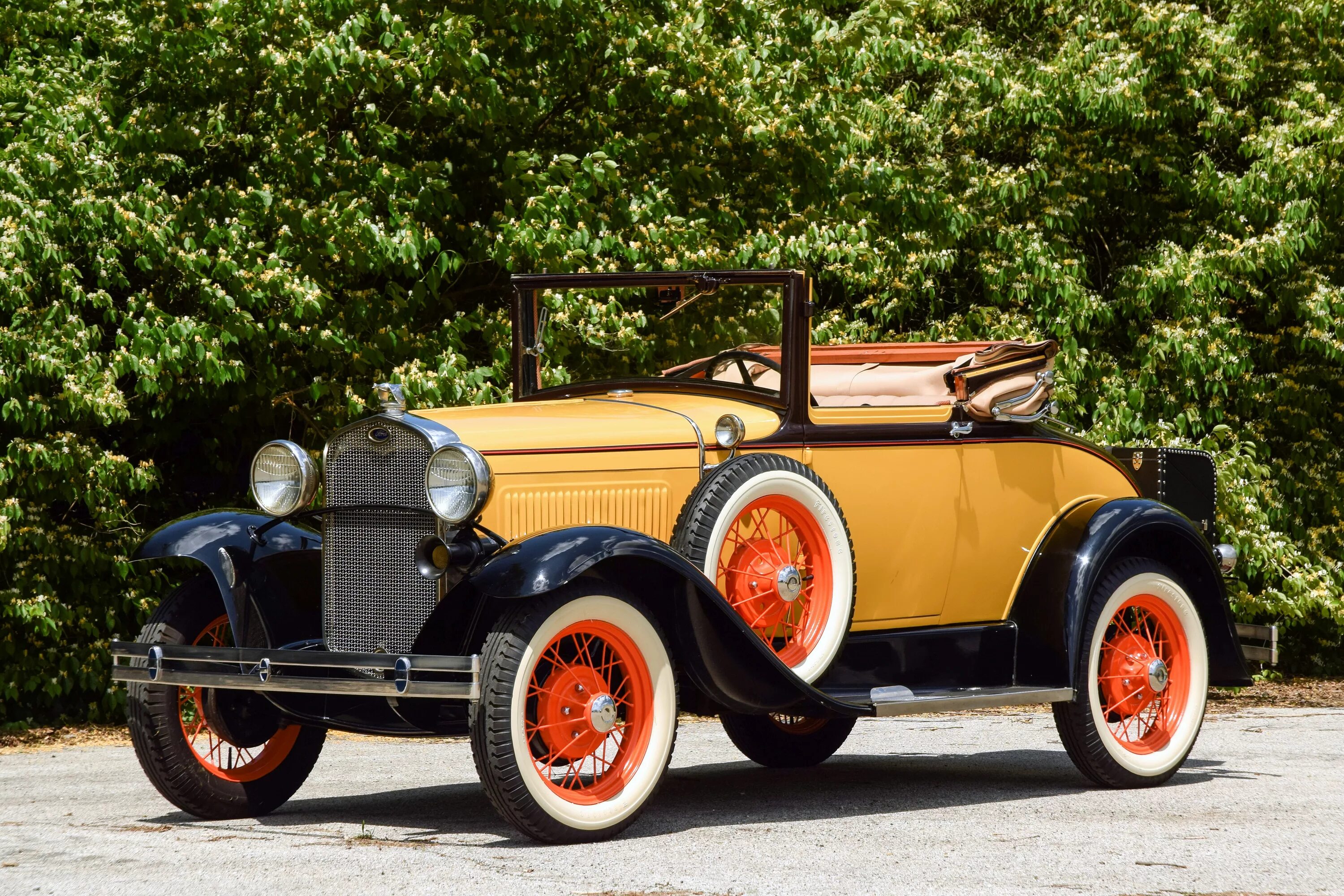 Машины древности. Ford 1930 кабриолет. Ford model a 1930. Ford model a кабриолет. Ford model a (1927).