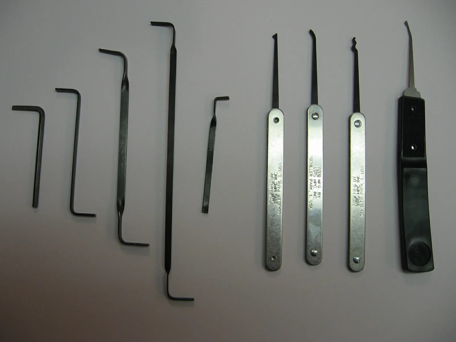 Отмычки для английского замка. Отмычка из шпильки. Отмычки 7 days. Lockpicking. Отмычка скороход.