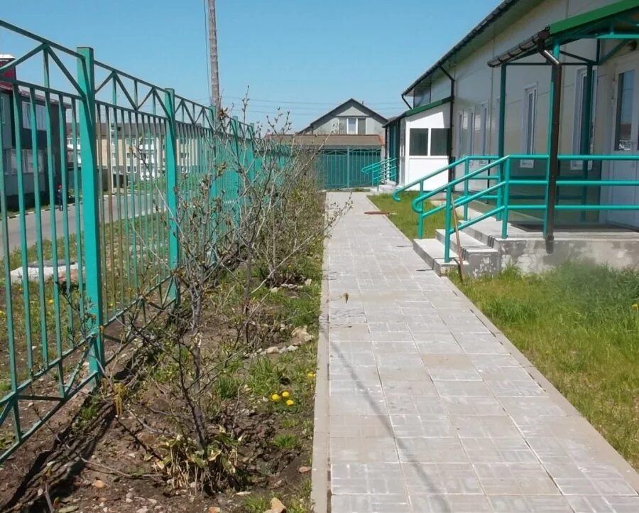 Сош пгт южно курильск. Мбоу "сош пгт. Южно-курильск" наталия васильевна. Школа 1 полифорум серов. Школа курильск.