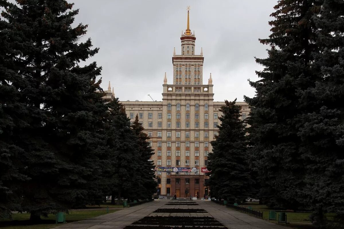 Южно-Уральский государственный университет. Южноуральский государственный университет. ЮУРГУ фото. Южно уральский государственный сайт