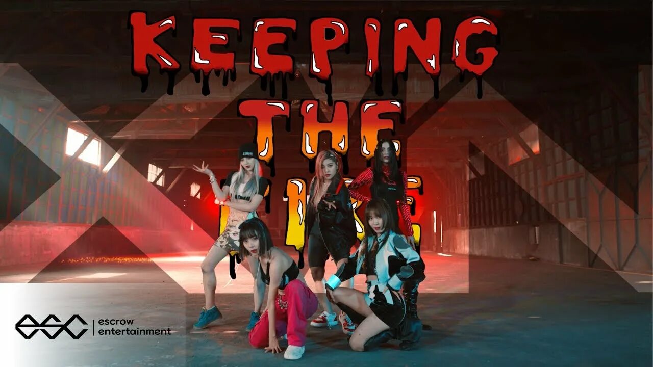 Keep in fire x in. Xin участницы. Xin keeping the Fire. Xin группа. X:in kpop.