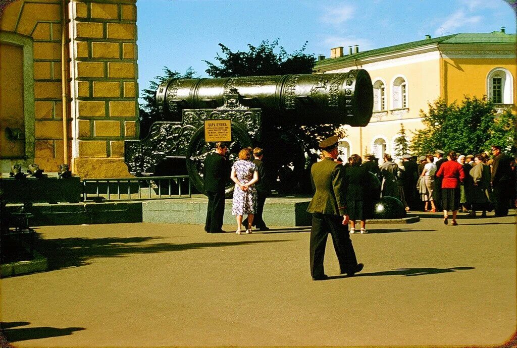 Фотографии 1956 года. Ссср в цветных фотографиях жака дюпакье 1975. Редкие фото. Ссср жака дюпакье. Фотографии 1956 года.