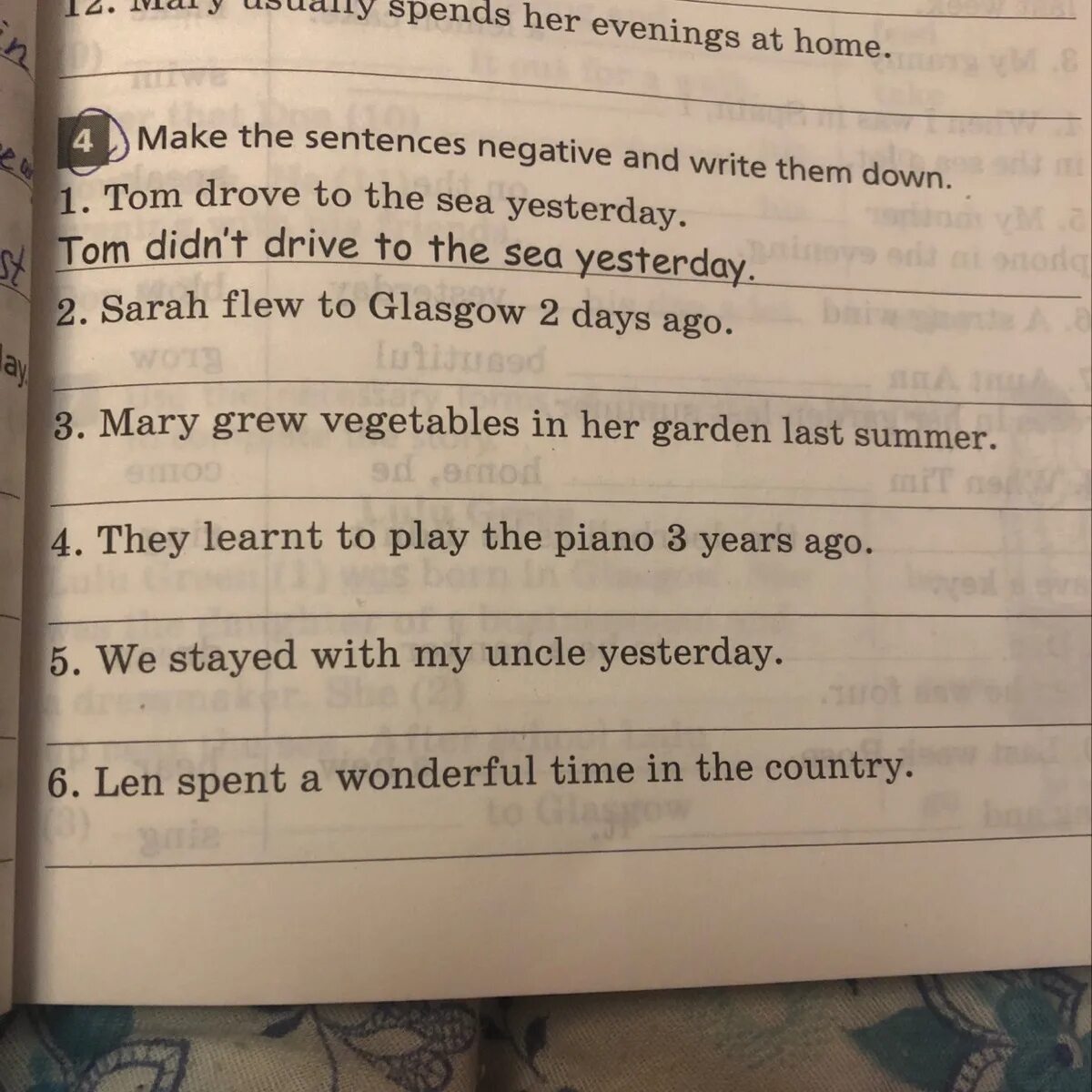 Make the sentences and read them. Английский язык make sentences. Make sentences 4 класс. Make up the sentences 4 класс. Make the sentences negative.