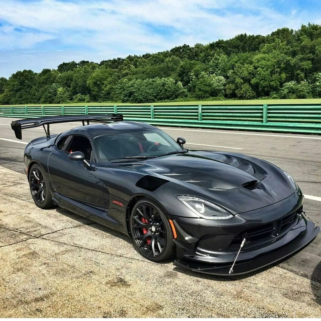 Додж вайпер gts. Dodge viper acr. Dodge viper srt. Додж вайпер срт gts. Вайбер автомобиль.