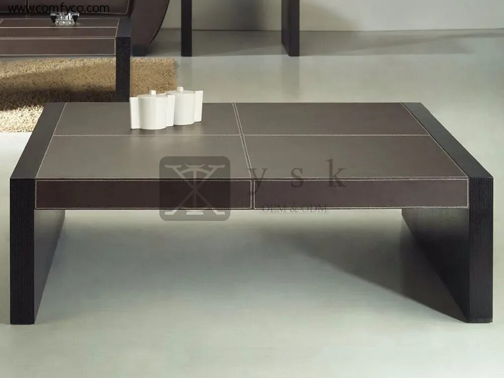 Обтянуть стол. Кофейный столик Coffee Table Elledue. Журнальный стол Concept BB 342-129164. Кожаный журнальный столик. Журнальный столик из кожи.