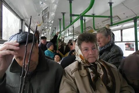 Работа для пенсионеров спб в метро