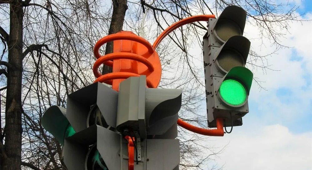Светофор сигнальный двухлинзовый. Современный светофор. Временный светофор. Одноцветный светофор.