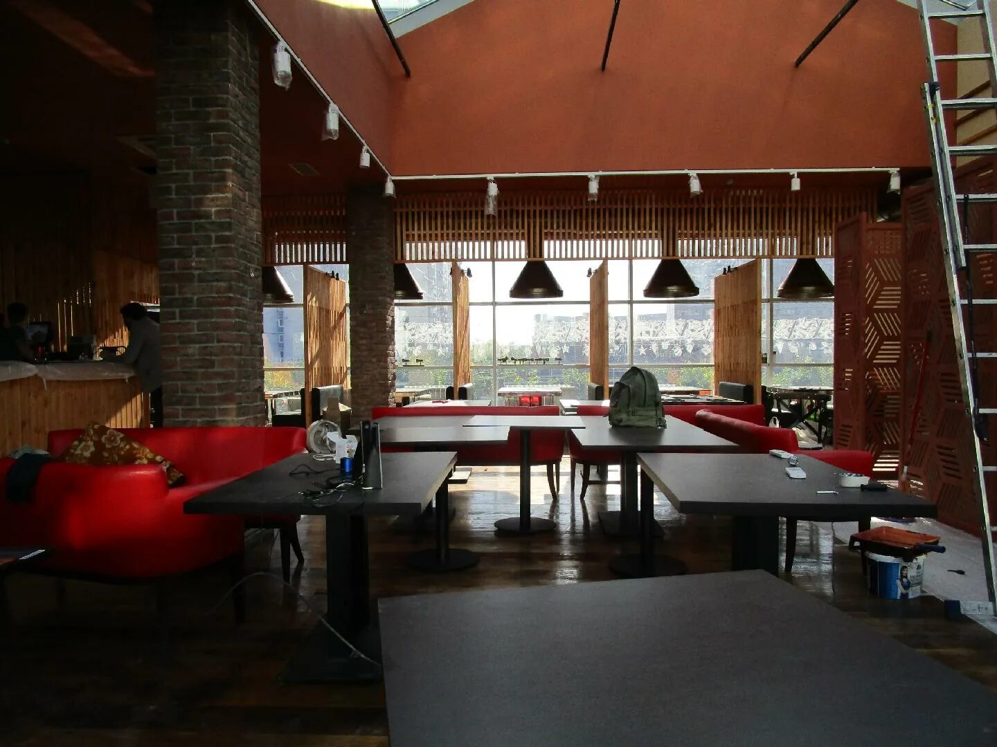 Тату красный дракон на руке. Красный дракон аничково. Красный дракон логотип. Бальзам разогревающий "911" красный дракон, 50 мл. Красный дракон.